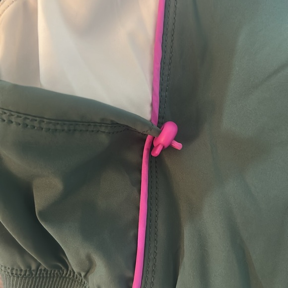 Colorblock Jacket and Moisture Wick Top•NWT - Picture 4 of 8